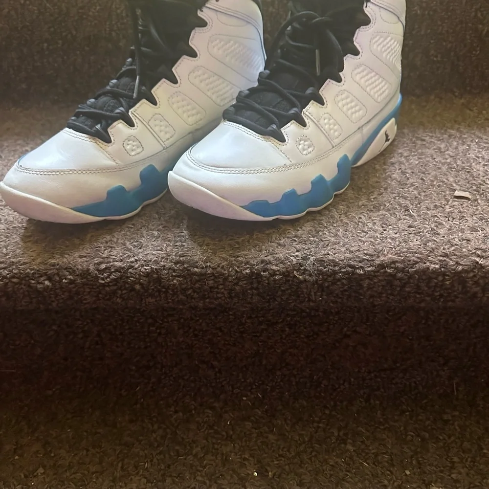 Air Jordan 9 Retro Powder Blue 2024 Sneakers Size 7 Sport Athletic